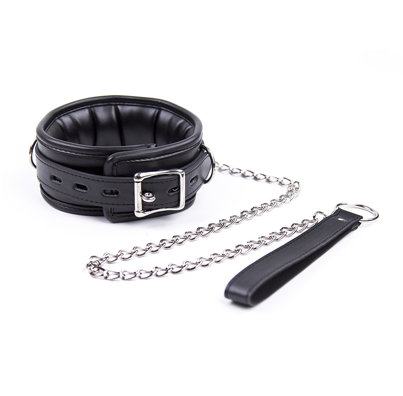 a black bdsm slave collar and leash set