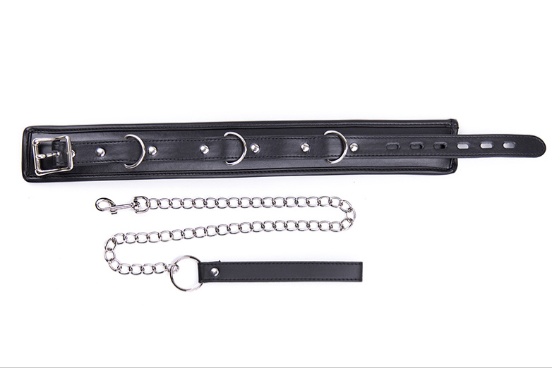 a black bdsm slave collar and leash set